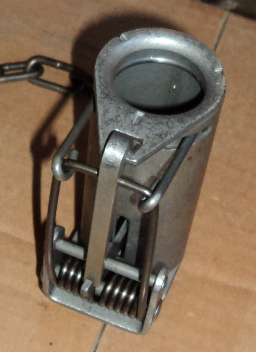 Trapping Supplies Review Duke Dog Proof Traps