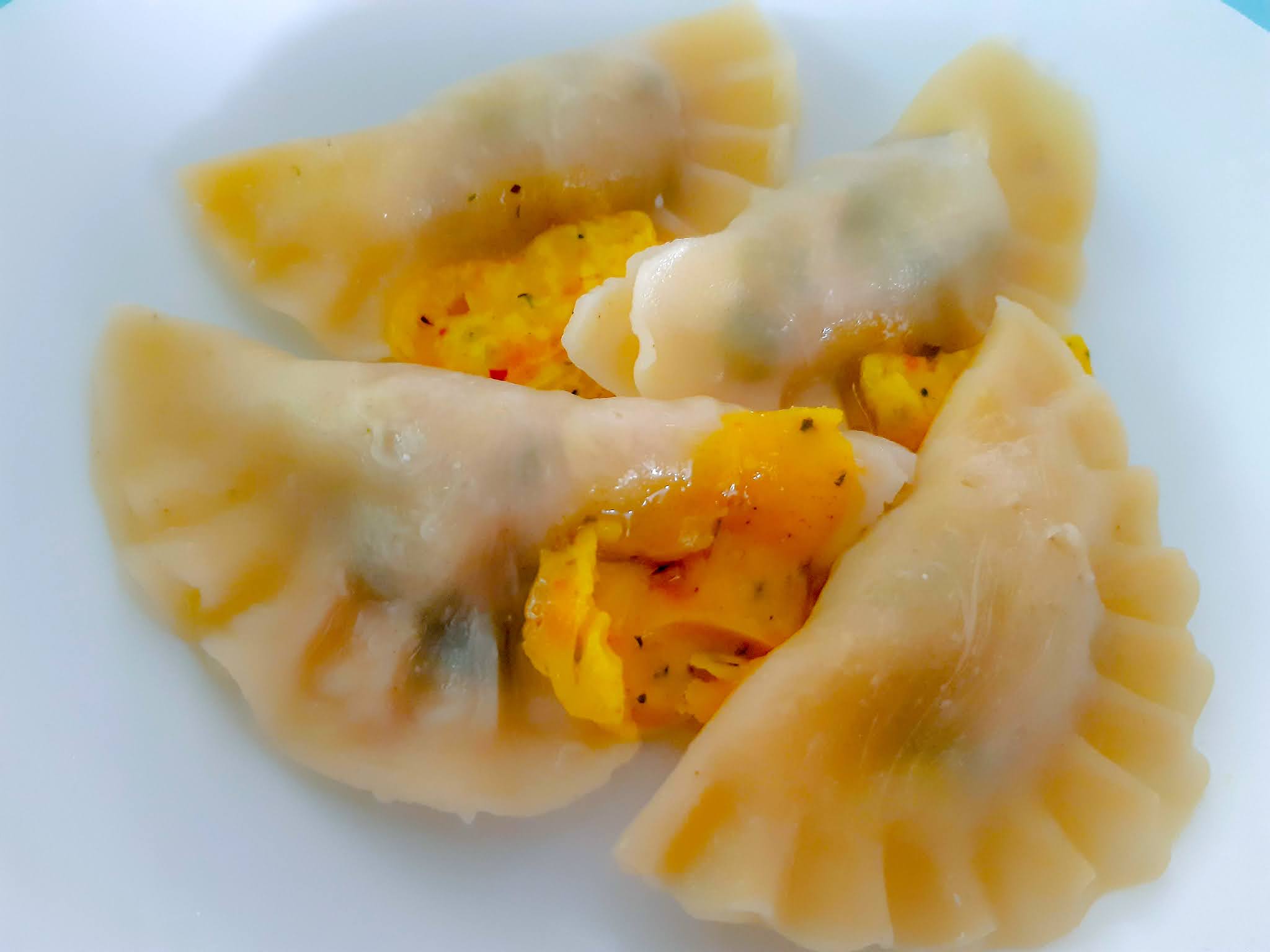 Mary&amp;#39;s bunte Rezeptewelt: Ravioli mit Ricotta-Füllung