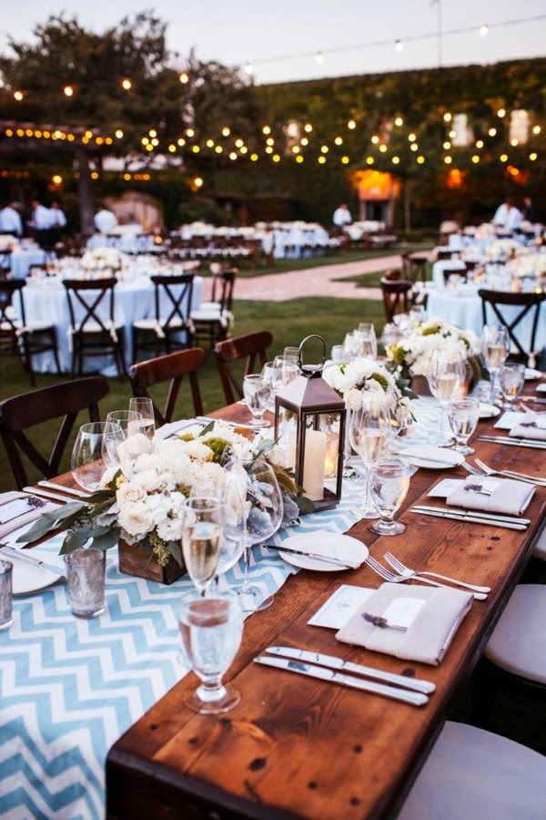 Table decoration in blue &#8211; fascinating ideas!