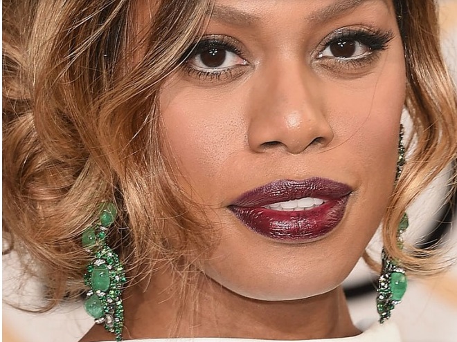 Under the Loupe Golden Globes 2016, where the jewellery