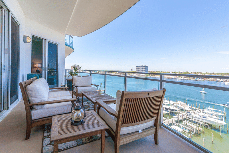 Just Sold Harbor Lights 614 Destin, FL