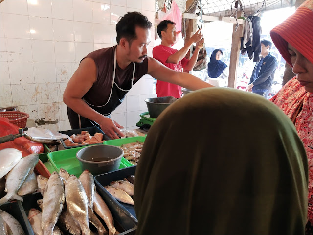 Pasar Tradisional Pasar Pucung Cilodong Depok Pasar Tradisional Pasar Pucung Cilodong Depok