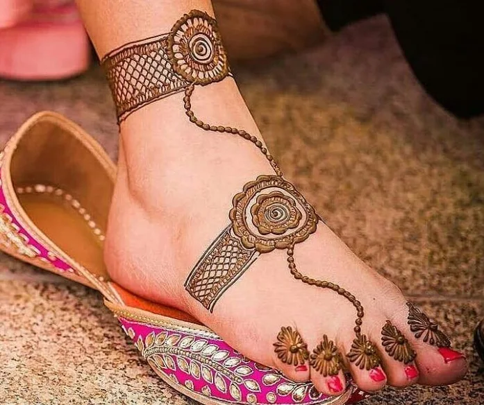 New Mehndi Designs – Beautiful Foot Mehndi Designs # i197