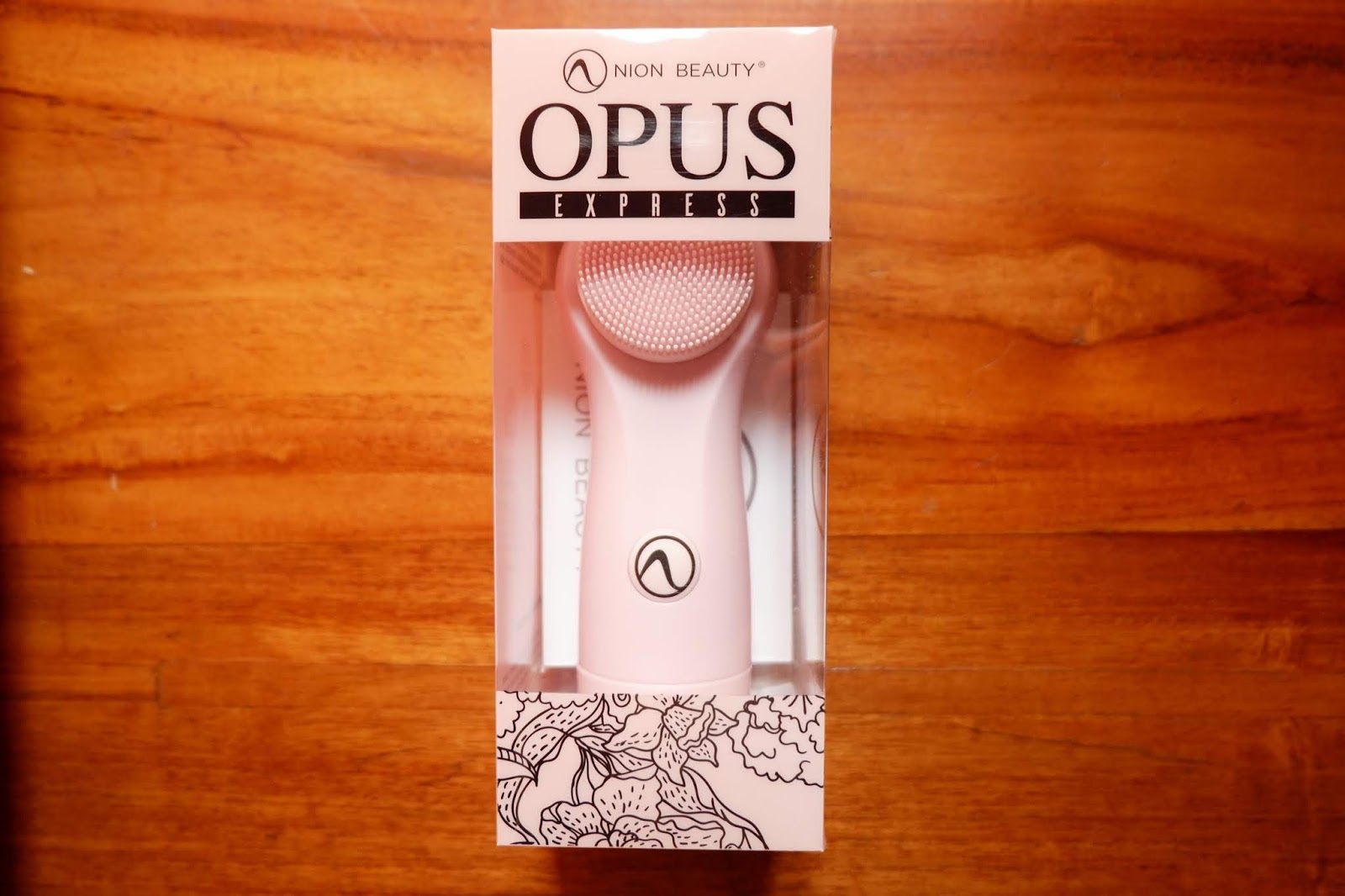 Sara Wanderlust Review Nion Beauty Opus Express