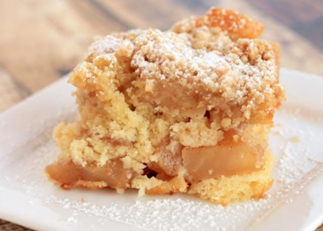 Apple Pie Cake #cake #desserts