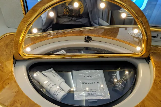 Emirates First Class Amenities: Make-up mirror and Byredo Cosmetics