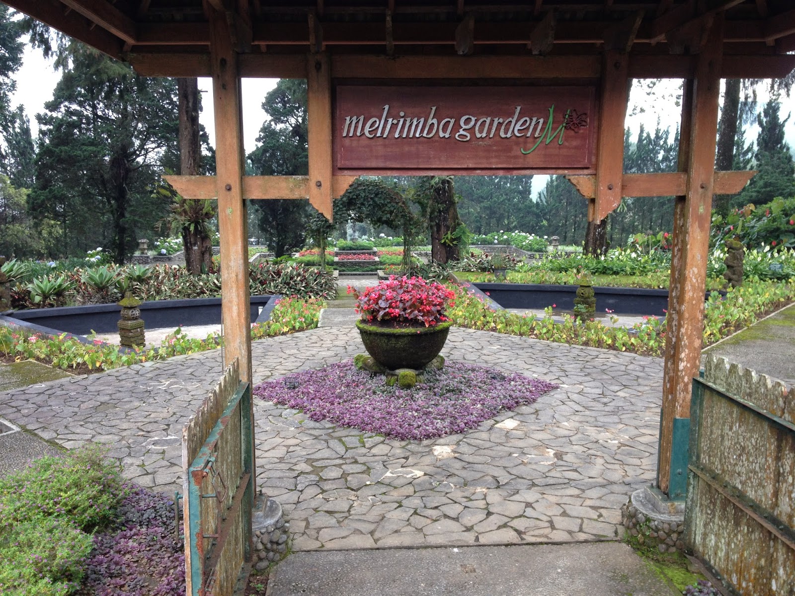 Blognya Ima Melrimba Garden