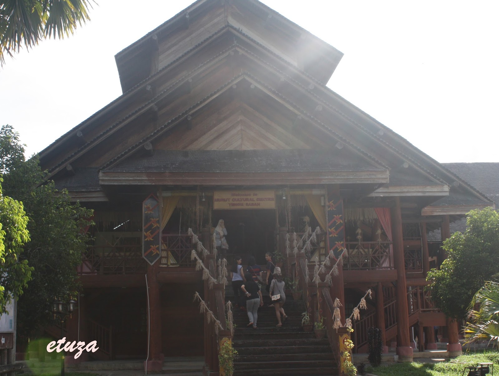 Rumah Kebudayaan Suku Kaum Murut Di Tenom Sabah