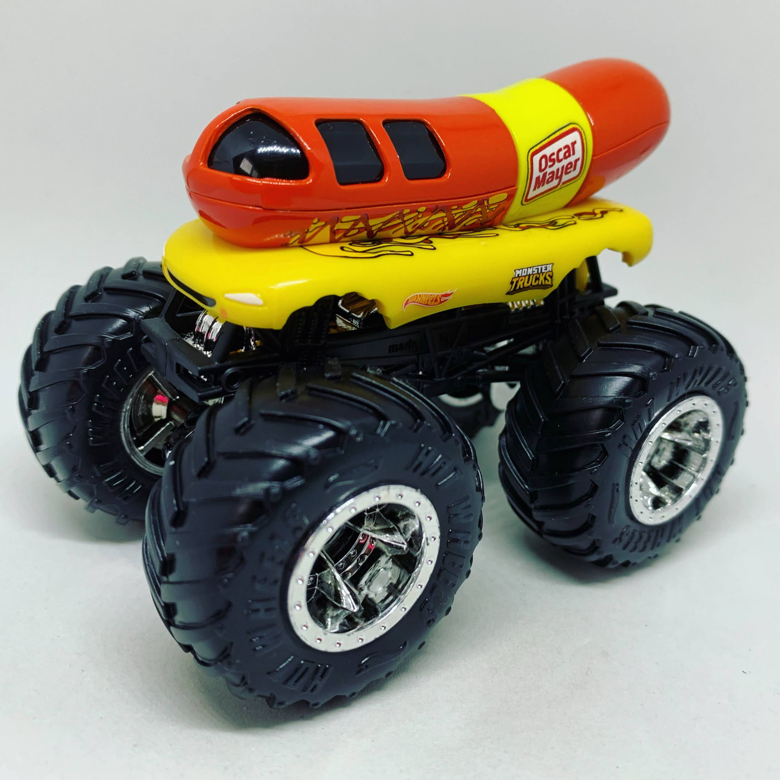 JULIAN'S HOT WHEELS BLOG Oscar Mayer Wienermobile Monster Truck (2021