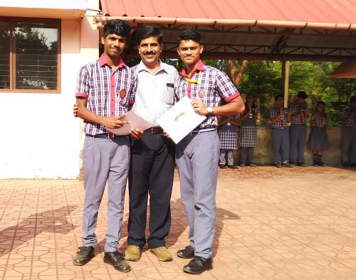 Kv Kanjikode Team Second At Maths Quiz By Mercy College Palakkad Library Kendriya Vidyalaya Kanjikode