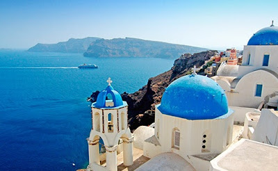 Los cruceros con parada en Santorini, viajes y turismo