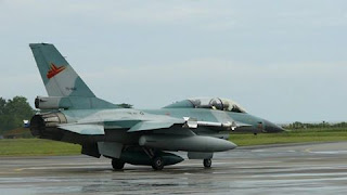 F 16 TNI AU