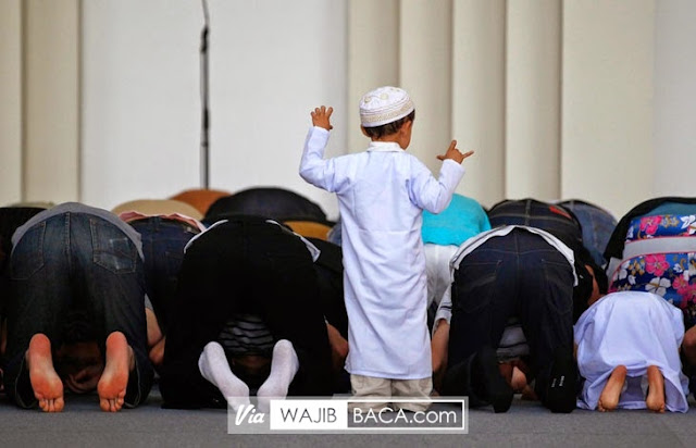 Jangan Asal Perintah! Inilah Cara Membuat Anak Ketagihan Shalat 5 Waktu Jangan Asal Perintah! Inilah Cara Membuat Anak Ketagihan Shalat 5 Waktu