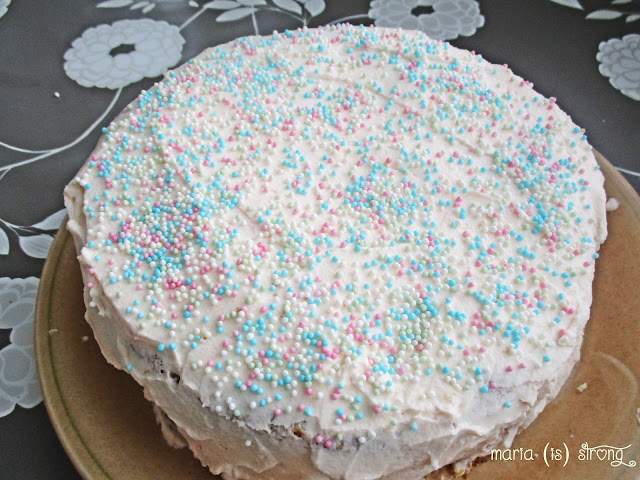 87658 tuntia avioliittoa