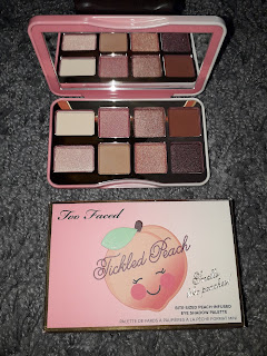 Too Faced Tickled Peach oogschaduw palette