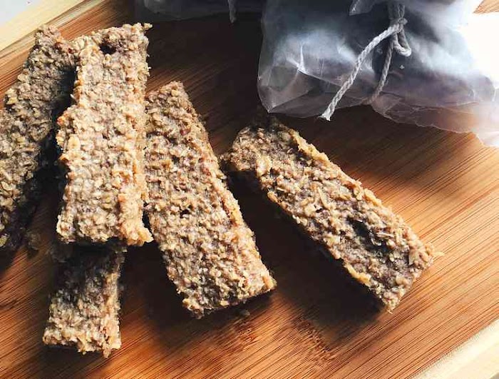 Healthy Banana Oat Bars Recipe