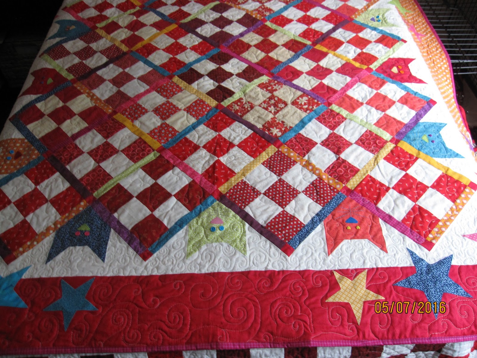 Sunshine In The Attic Scrappy Cats Quilt Finish