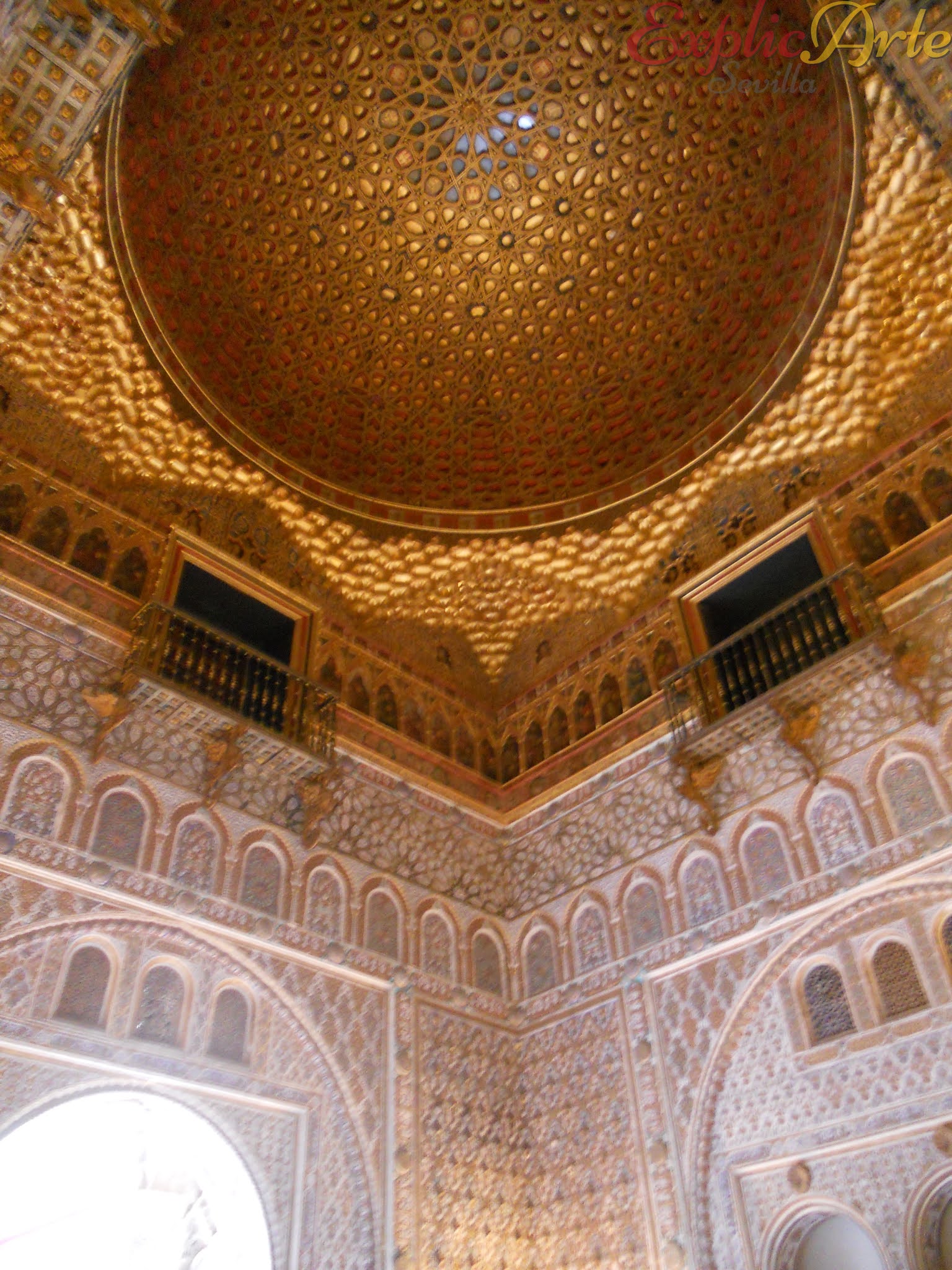 ExplicArte Sevilla El Salón de los Embajadores, en el Palacio del Rey