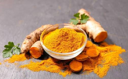 Natural remedies will help you treat tooth decay effectively at home Turmeric powder helps to treat tooth decay effectively at home