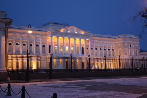 السياحة في مدينة سان بطرسبورغ سفر مع الصور تعرف على اجمل اماكن