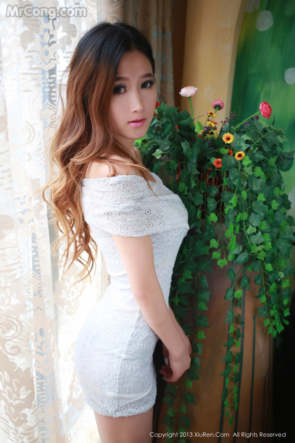XIUREN No. 015: Model Huang Mi Er (黄 密 儿) (65 photos)