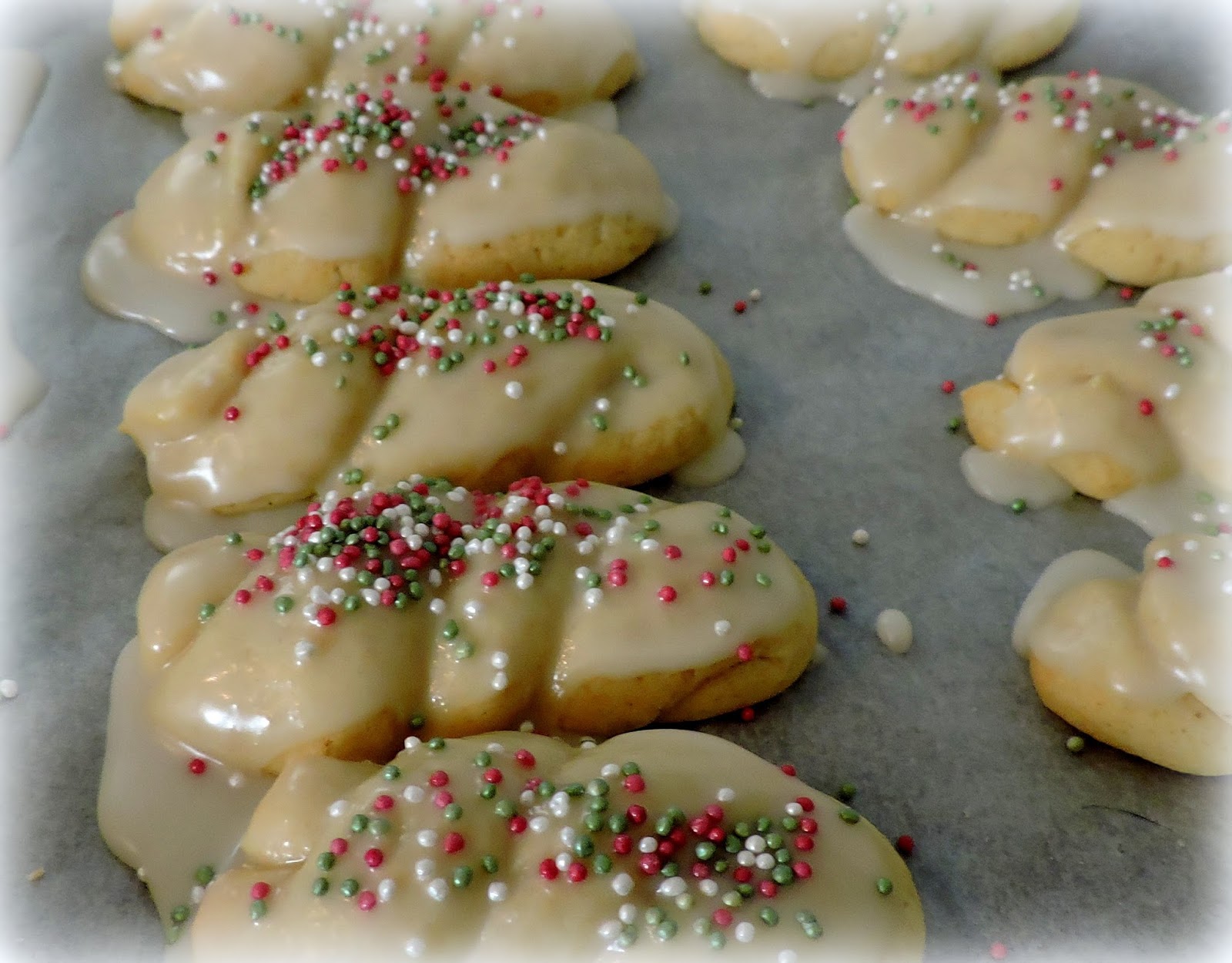 The English Kitchen: Italian Christmas Biscotti