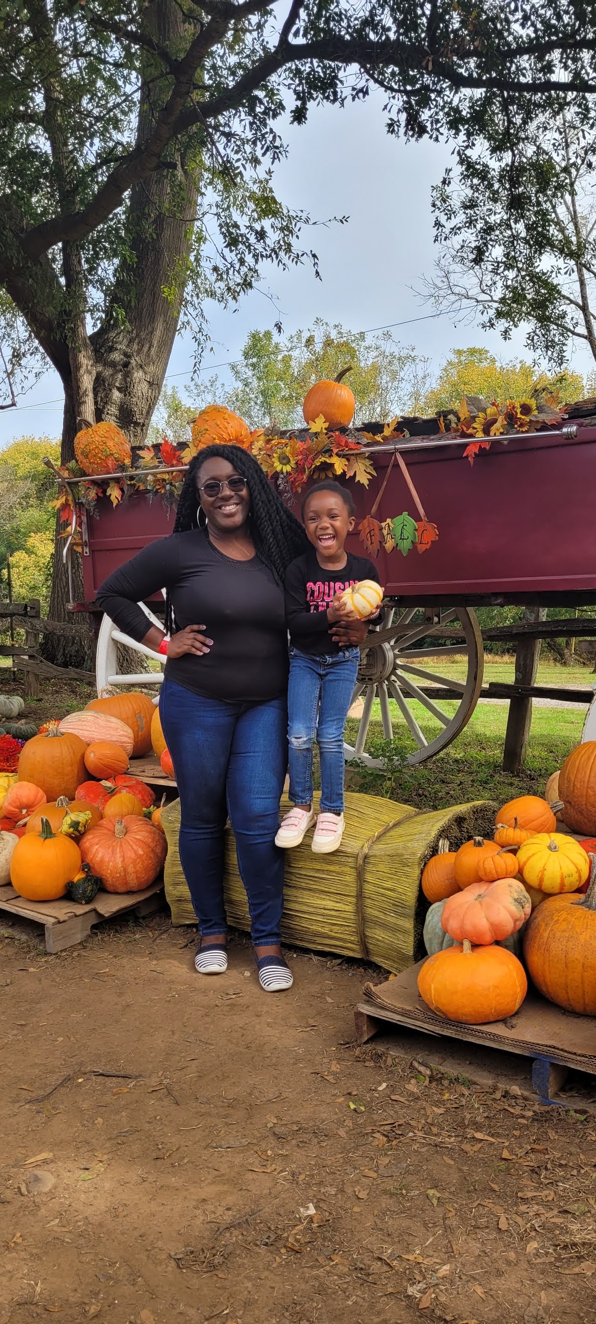 Berry Dakara DISCOVER Pettit Creek Farms Pumpkin Fest