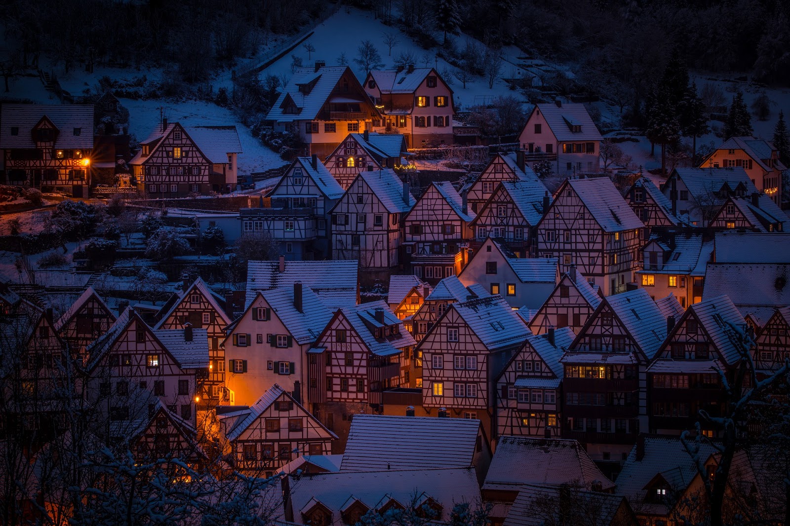 Markt Und Straßen Stehn Verlassen Hell Erleuchtet Jedes Haus, Markt Und Straßen Stehn Verlassen Markt Und Straßen Stehn Verlassen Hell Erleuchtet Jedes Haus, Markt Und Straßen Stehn Verlassen