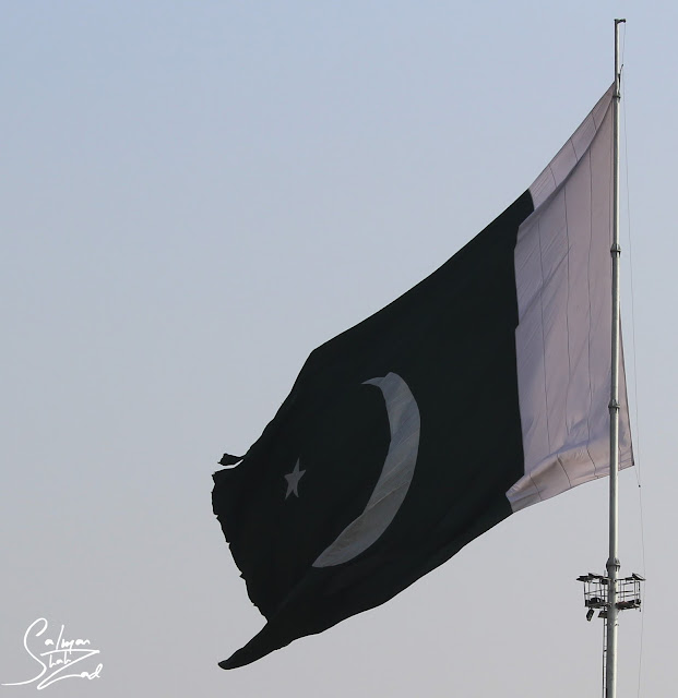 PAKISTAN FLAG | Picturesque