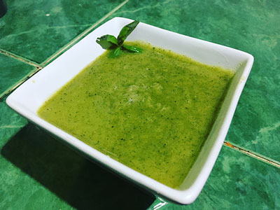 pesto de albahaca