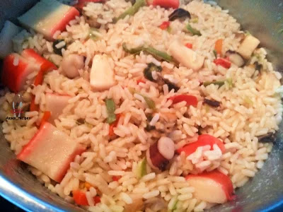 thalassina-me-pilafi