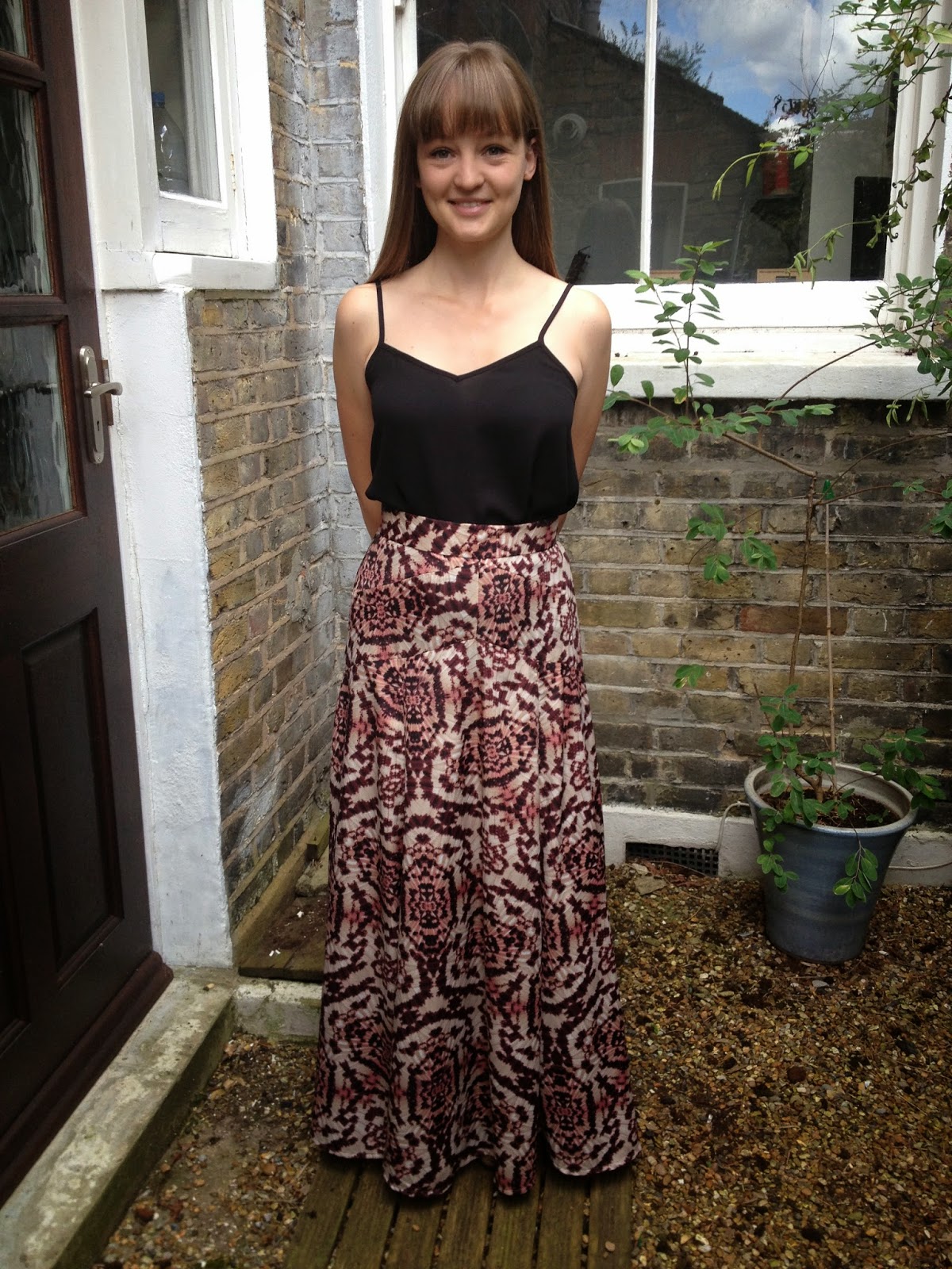 Diary of a Chainstitcher: Tie-Dye Gabriola Maxi Skirt from Sewaholic Patterns