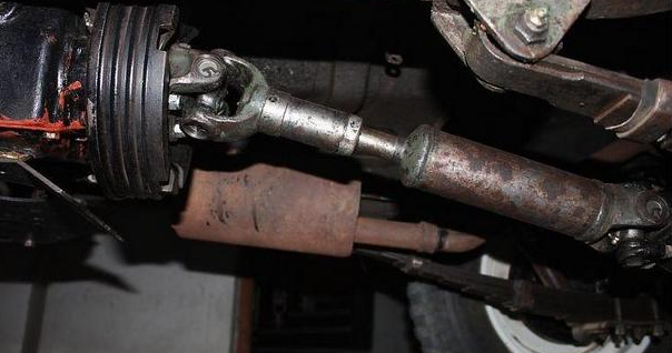 4 Kerusakan Yang Sering Terjadi Pada Propeller Shaft Ombro