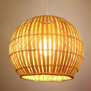 lampu hias terbuat dari bambu