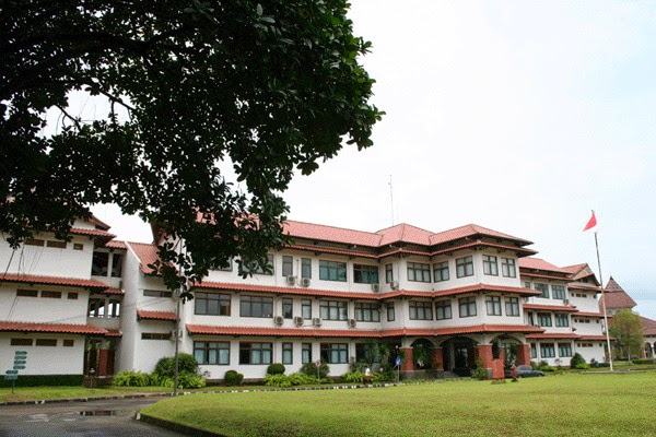 sekolah Boarding School terbaik