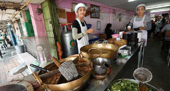 滿鍋都是肉讓人越吃越上癮的越南火鍋 滿鍋都是肉讓人越吃越上癮的越南火鍋