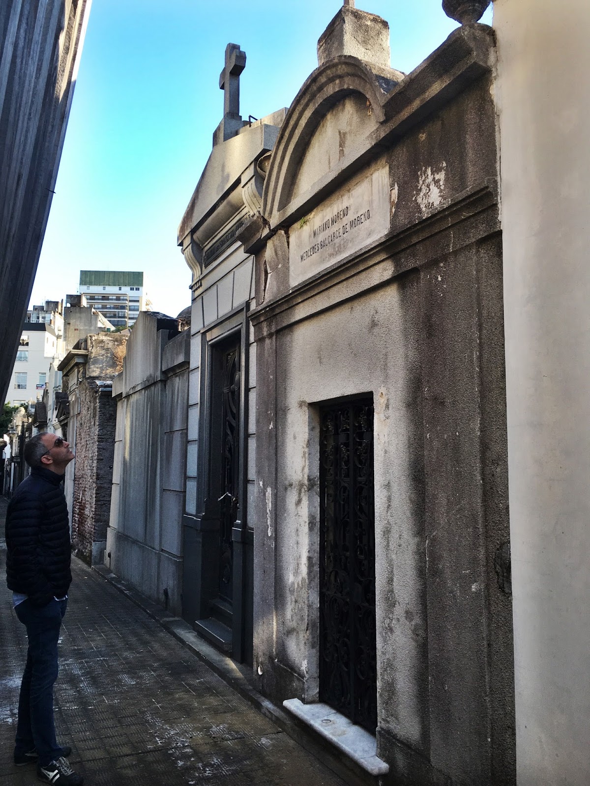 Cementerio de Recoleta recorrido histórico en el Día de la Patria