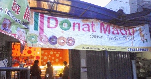 Donat Madu Terdekat Dari Sini / Perang 5 Merek Donat Paling Terkenal Di