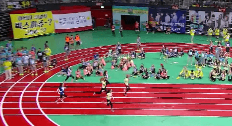 운동 잘하는 듯한 여자친구 유주.gif | 인스티즈