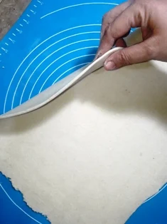 roll-out-half-inch-thick-rolled-dough