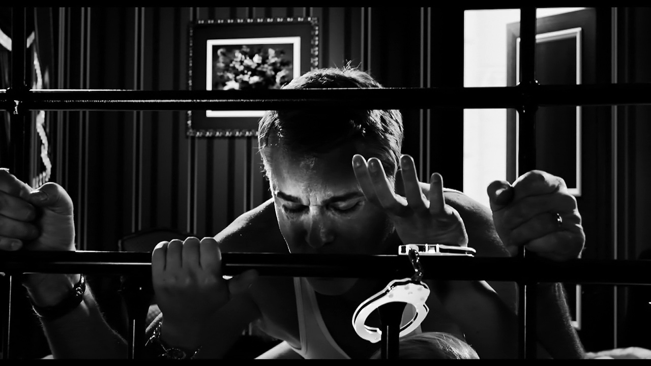 Ray Liotta nude in Sin City: A Dame To Kill For.