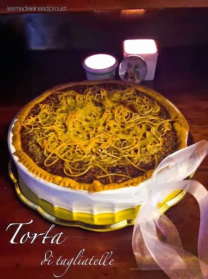 la tradizione per le feste: la torta di tagliatelle