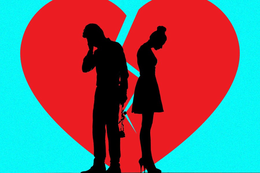 [Featured ] Dealing With Break Ups And The Pains of Break