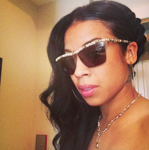 Keyshia Cole Risks Wardrobe Malfunction By Flaunting Extreme Underboob