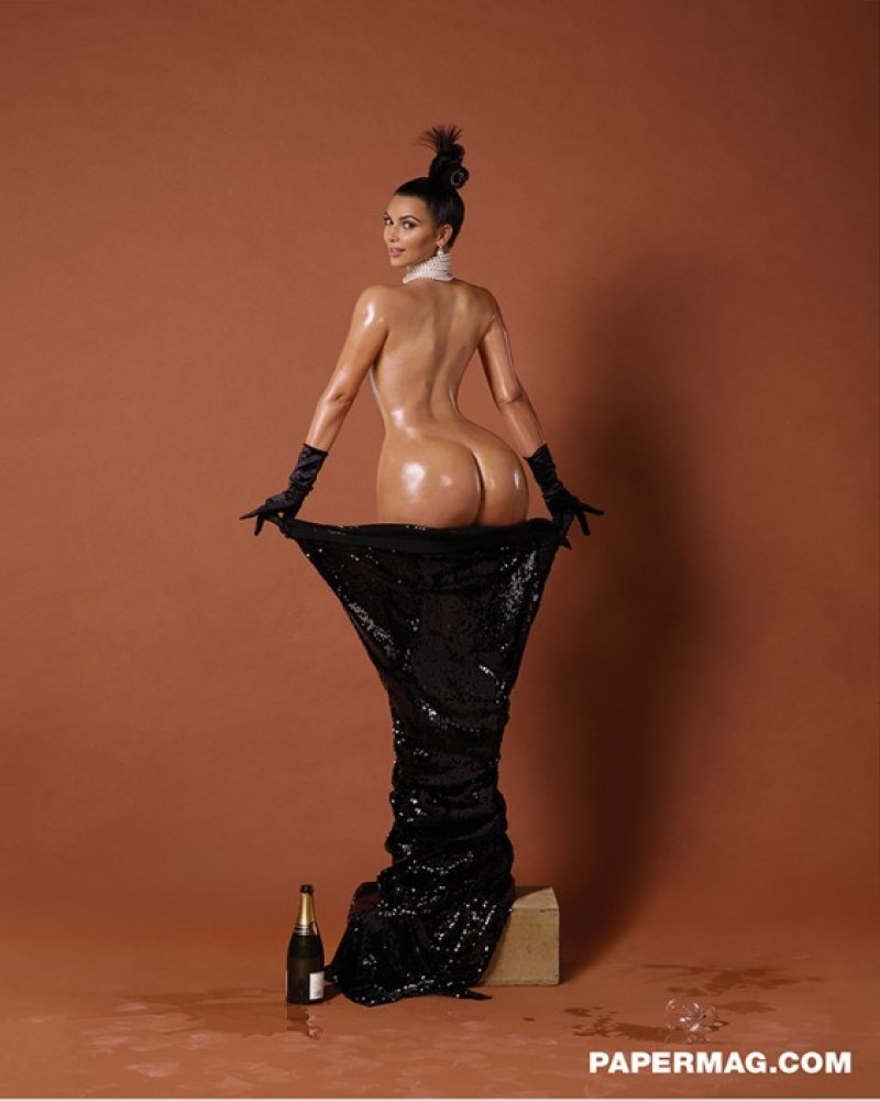 Kim Karashian Ass 59