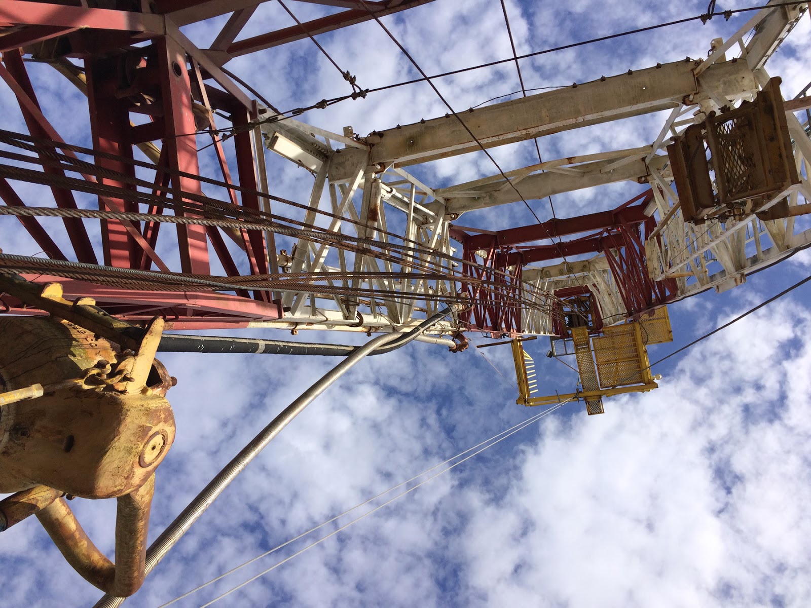 Dirty South: Mr. Charlie - Oil Rig