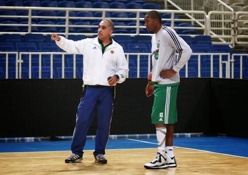 Δε χάνει χρόνο ο Νέλσον! (pics)