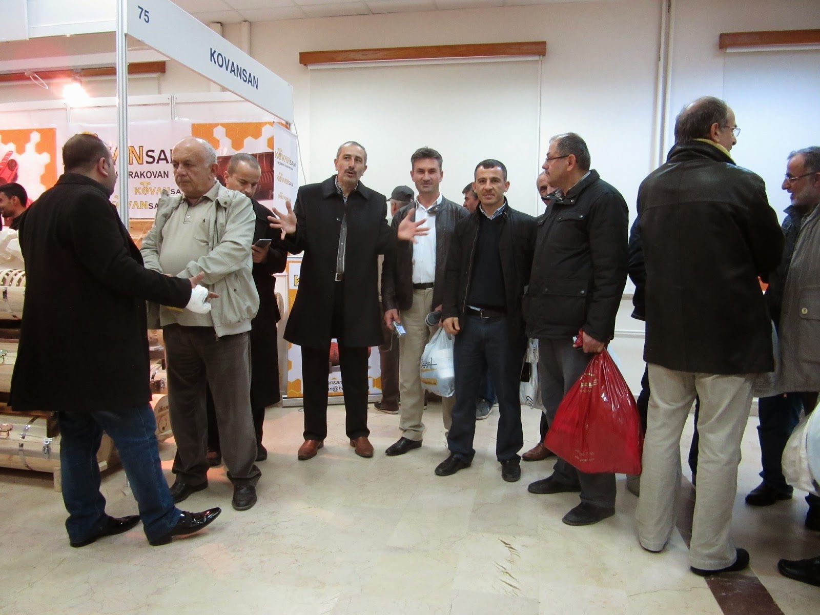 ARICI ALİ TÜRK VE ARICILIK BİLGİLERİ ARICILIK FUARI...