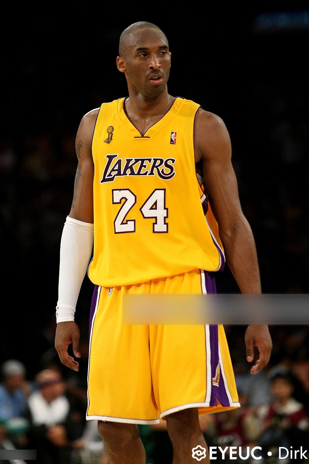 undefeated kobe arm sleeve