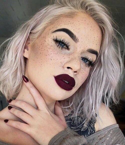 النبيتي الداكن النبيتي الداكن